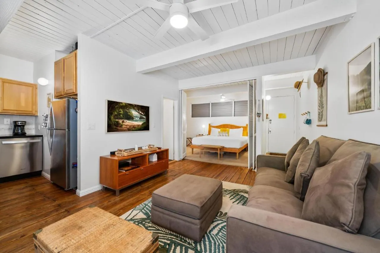 Big Island Kona Mansions 110C Condo Каилуа-Кона