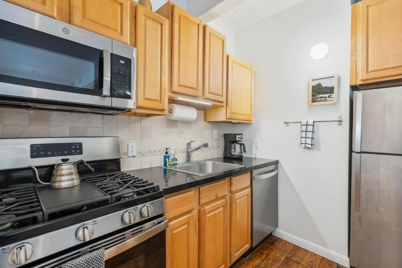 Big Island Kona Mansions 110C Condo Каилуа-Кона Апартаменты